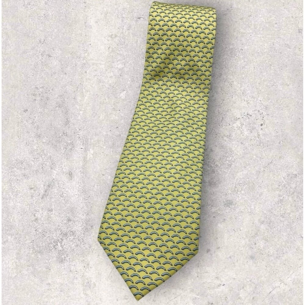 VINEYARD VINES Silk Tie USA Yellow Bow W:3.7" EUC - Picture 1 of 6